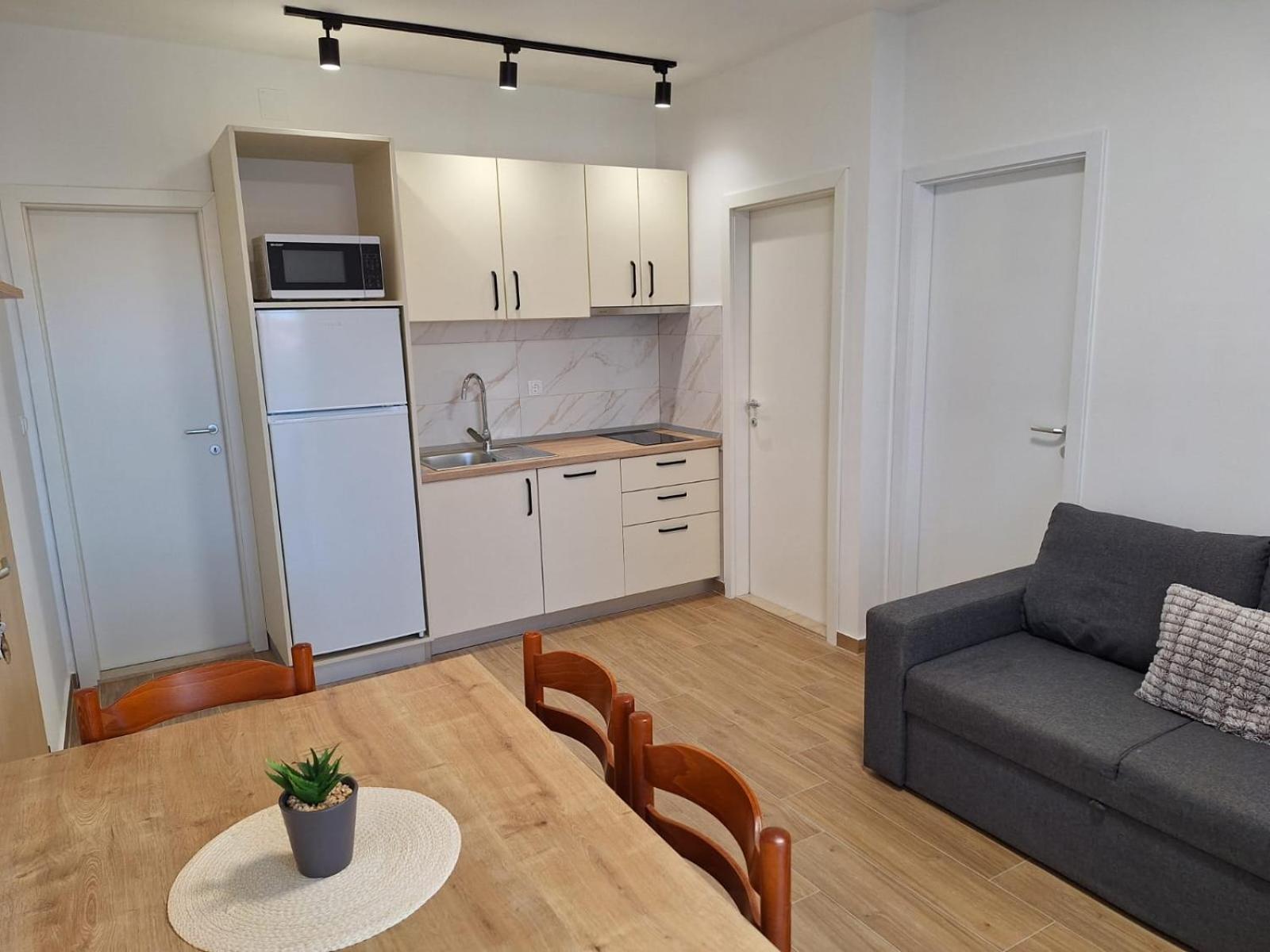 Apartmani Marino Privlaka  Exterior foto