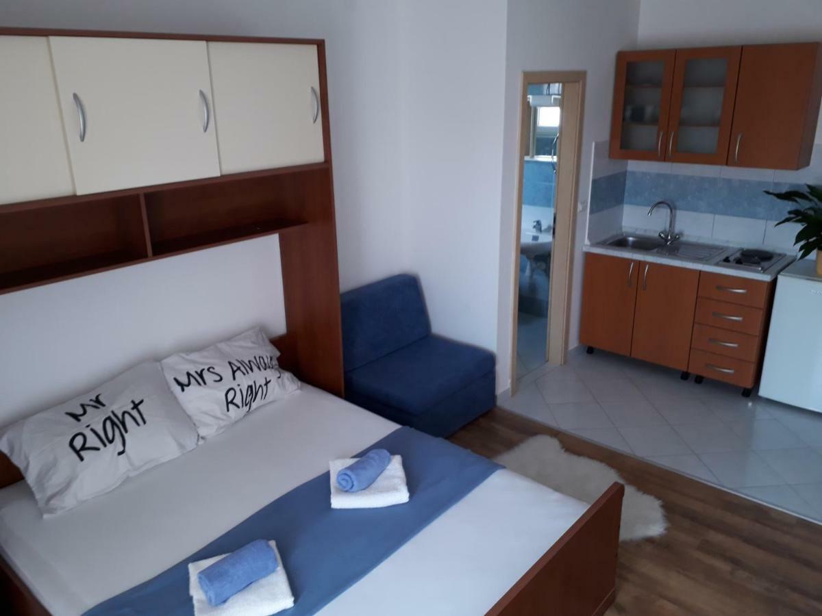 Apartmani Marino Privlaka  Exterior foto